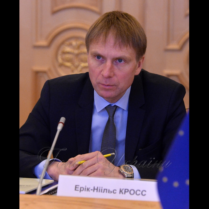 Зустріч Голови Верховної Ради України Андрія Парубія з співдоповідачем комітету ПАРЄ з питань дотримання обов’язків та зобов’язань державами-членами Ради Європи (Моніторинговий комітет) Е.Н.Кроссом
