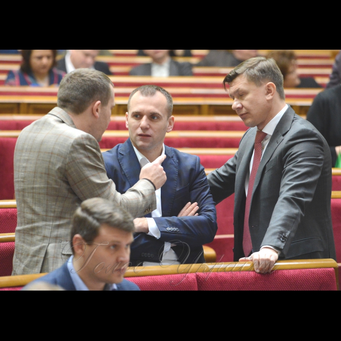 Сесія Верховної Ради України. Іван Крулько Б Юрій Македон БП Руслан Демчак БП