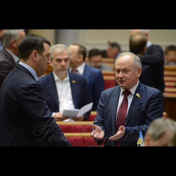5 квітня 2018 засідання ВР. Віктор Кривенко, Валентин Дідич позафр.
