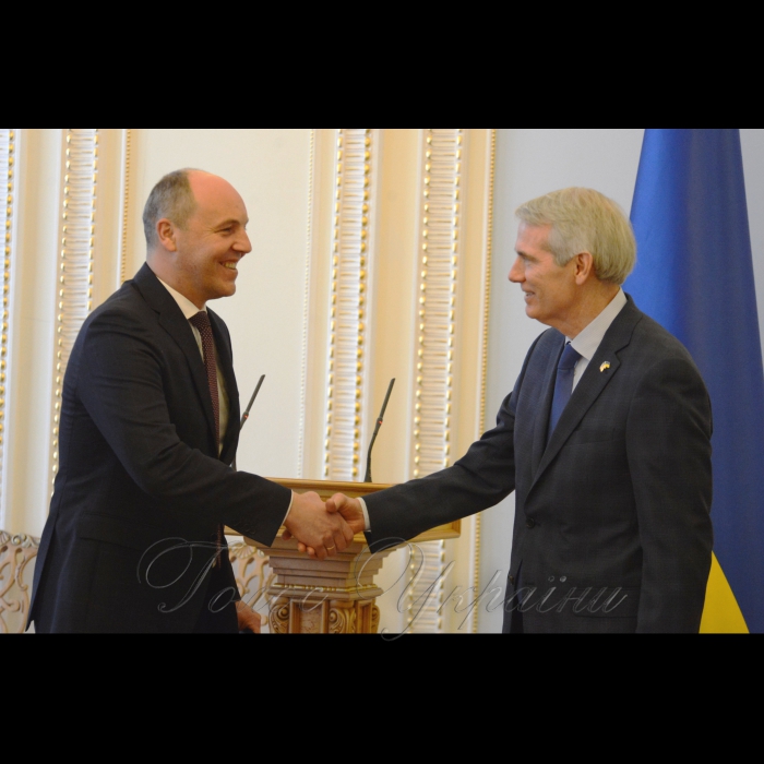 5 квітня 2018 зустріч Голови Верховної Ради України Андрія Парубія з Сенатором Конгресу Сполучених Штатів Америки Робом Портманом.