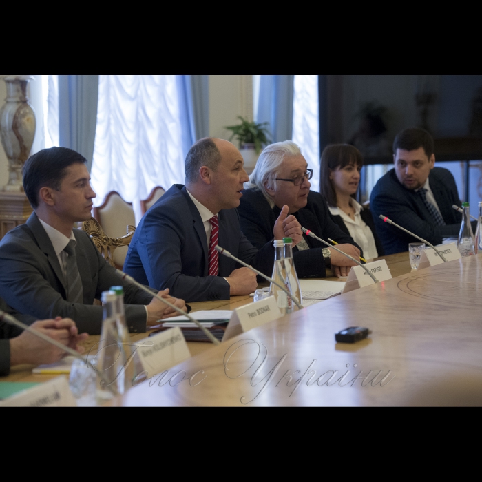 6 квітня 2018 зустріч Голови Верховної Ради України Андрія Парубія з делегацією Комітету Європейського Парламенту у закордонних справах.