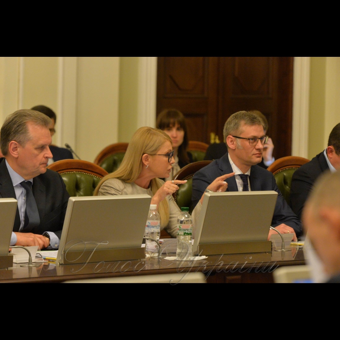 16 квітня 2018 погоджувальна рада у Верховній Раді України. Юлія Тимошенко – Батьківщина, Руслан Сидорович - Самопоміч.