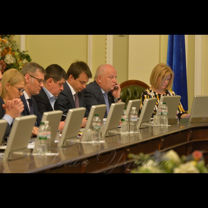 16 квітня 2018 погоджувальна рада у Верховній Раді України.