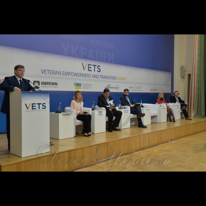 За підтримки Адміністрації Президента України та Комітету Верховної Ради України у справах ветеранів, учасників бойових дій, учасників АТО та людей з інвалідністю в столиці проходить Міжнародна конференція 