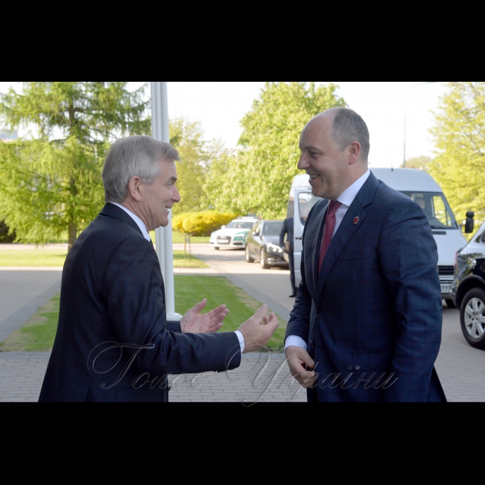 Голова Верховної Ради України Андрій Парубій здійснив візит до Литовської Республіки для участі в урочистих заходах з нагоди відзначення 227-ї річниці підписання Конституції 3 травня 1791 року. Зустріч зі Спікером Сеймаса Литовської Республіки Вікторасом Пранцкєтісом. 