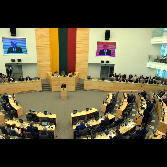 Голова Верховної Ради України Андрій Парубій здійснив візит до Литовської Республіки для участі в урочистих заходах з нагоди відзначення 227-ї річниці підписання Конституції 3 травня 1791 року. Участь Голови Верховної Ради України А.Парубія в урочистому засіданні Сеймасу Литовської Республіки
