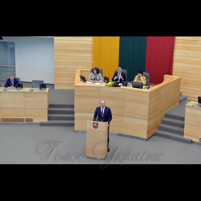 Голова Верховної Ради України Андрій Парубій здійснив візит до Литовської Республіки для участі в урочистих заходах з нагоди відзначення 227-ї річниці підписання Конституції 3 травня 1791 року. Участь Голови Верховної Ради України А.Парубія в урочистому засіданні Сеймасу Литовської Республіки

