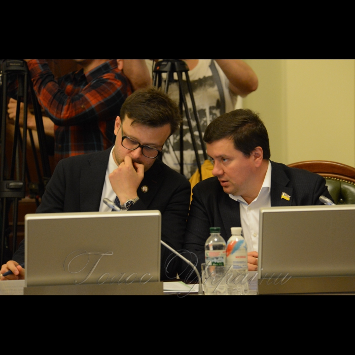 14 травня 2018 засідання Погоджувальної ради у Верховній Раді України. Віктор Галасюк (РП), Олександр Данченко (САМ).