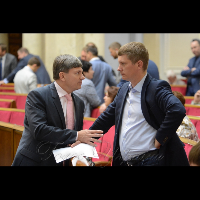 16 травня 2018 сесія Верховної Ради України. Артур Герасимов БП, Максим Саврасов БП.
