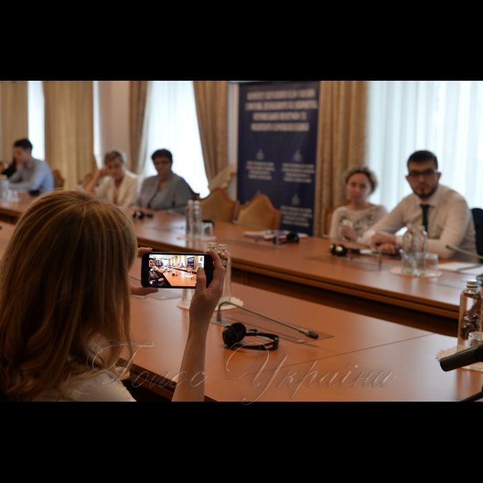 25 травня 2018 у стінах парламенту відбувся семінар «Етичні стандарти посадових та обраних осіб: США та країни Європи» за участі Джейкоба Вентури, американського адвоката, радника з юридичних питань представника Стівена Ховіта у Законодавчому офісі США (Штат Массачусетс).