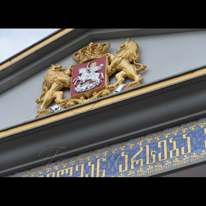 26 травня 2018 візит до Грузії делегації України на чолі з Головою Верховної Ради України А.В.Парубієм у зв'язку з участю в урочистих заходах з нагоди 100-річчя Першої Демократичної Республіки Грузії.
Церемонія вітання Президента Грузії Георгія Маргвелашвілі Глав іноземних делегацій.