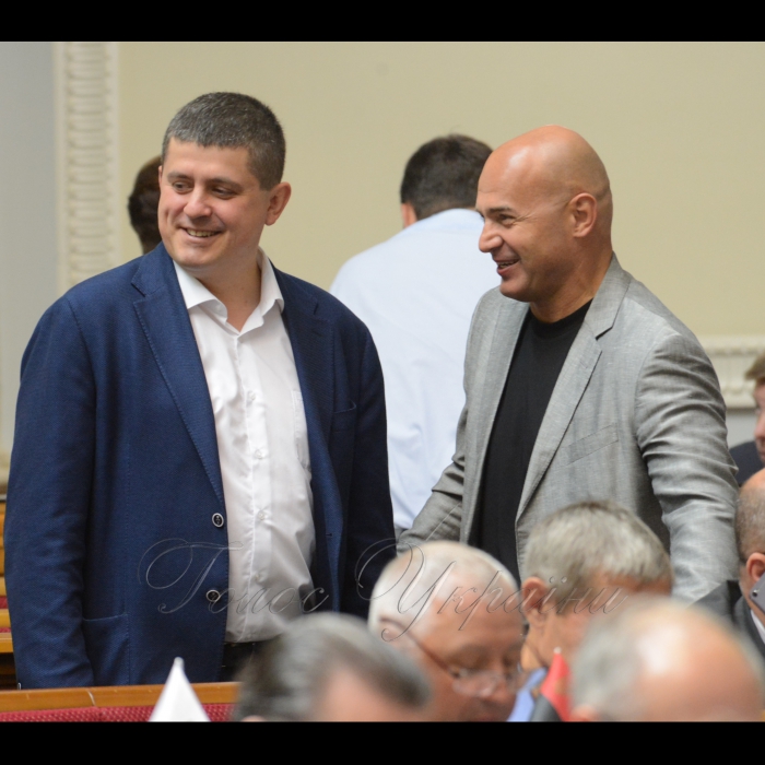 Сесія Верховної Ради України. Максим Бурбак НФ Ігор Кононенко БП