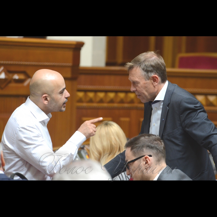 Сесія Верховної Ради України. Мустафа Найєм БП Сергій Соболєв Б