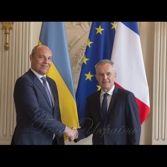 Голова Верховної Ради України Андрій Парубій розпочав візит до Французької Республіки. 
м.Париж. Зустріч з Головою Національних зборів Франції Ф. де Ружі

