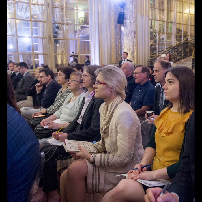 Голова Верховної Ради України Андрій Парубій розпочав візит до Французької Республіки. Париж. Виступ в Міжнародній дипломатичній академії на тему: «Україна, зовнішні та внутрішні виклики» 