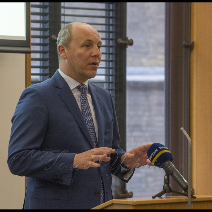 Голова Верховної Ради Андрій Парубій перебуває з візитом у Сполученому Королівстві Великої Британії та Північної Ірландії.

Публічний захід у приміщенні Парламенту Великої Британії (послідовний переклад, після виступу Голови ВР України – питання/відповіді). Захід організований Посольством та Британсько-українським товариством (голова – Лорд Різбі)
