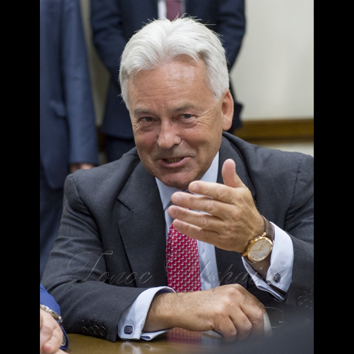 Голова Верховної Ради Андрій Парубій перебуває з візитом у Сполученому Королівстві Великої Британії та Північної Ірландії.
Зустріч з Міністром у справах Європи та Північної і Південної Америк сером Аланом Данканом
