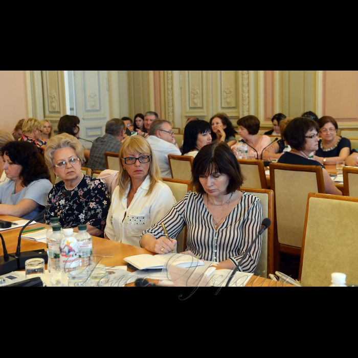 Комітет Верховної Ради України з питань охорони здоров’я спільно з Українською діабетичною федерацією провів засідання «круглого столу» на тему: «Цукровий діабет. Міжнародний досвід. Проблеми та можливості в Україні»