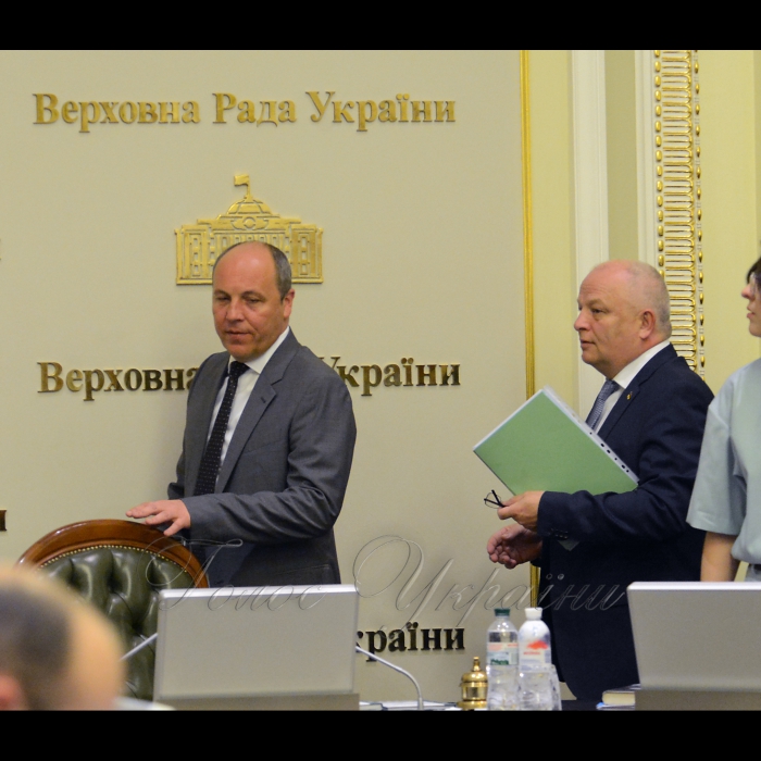 Погоджувальна рада у Верховній Раді України. Андрій Парубій Степан Кубів 1-й віце-прем’єр міністр