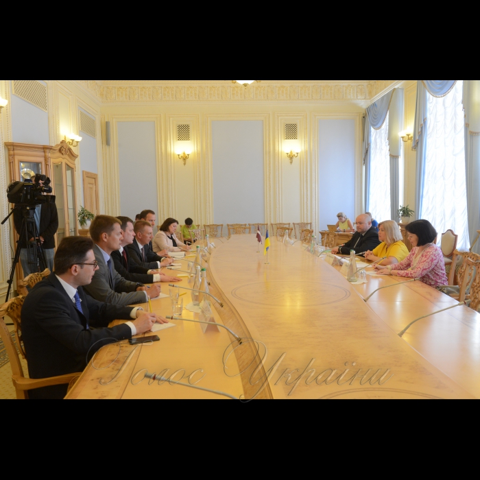 Зустріч Першого заступника Голови Верховної Ради України Ірини Геращенко з Міністром закордонних справ Латвійської Республіки Е.Рінкевичсом