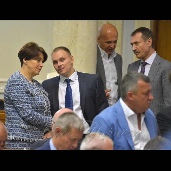 Сесія Верховної Ради України. Ніна Южаніна БП Сергій Долженков ОП