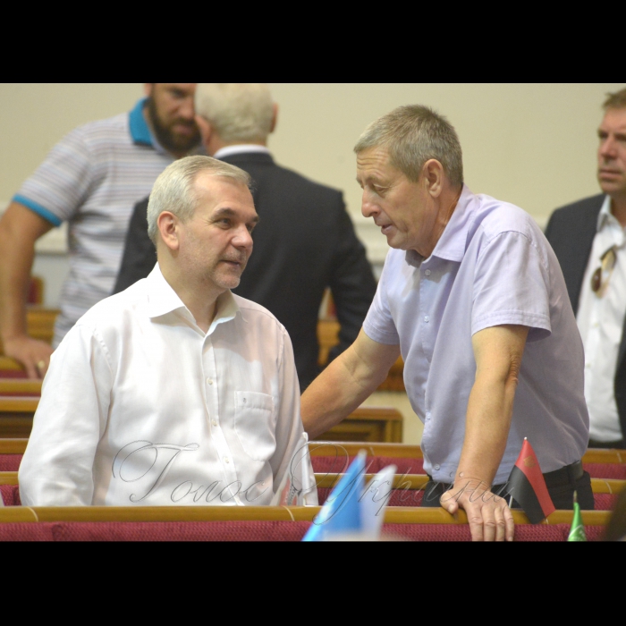 Сесія Верховної Ради України. Олег Мусій позафр. Іван Спориш БП