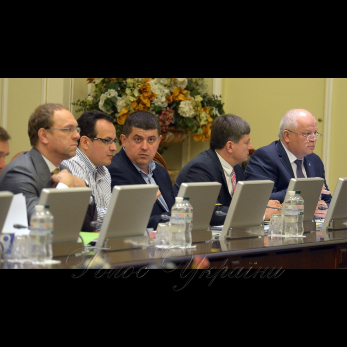 Погоджувальна рада у Верховній Раді України. Сергій Власенко (Б) Олег Березюк (сам) Максим Бурбак (НФ) Артур Герасимов (БП)Степан Кубів 1й віце-прем’єр міністр