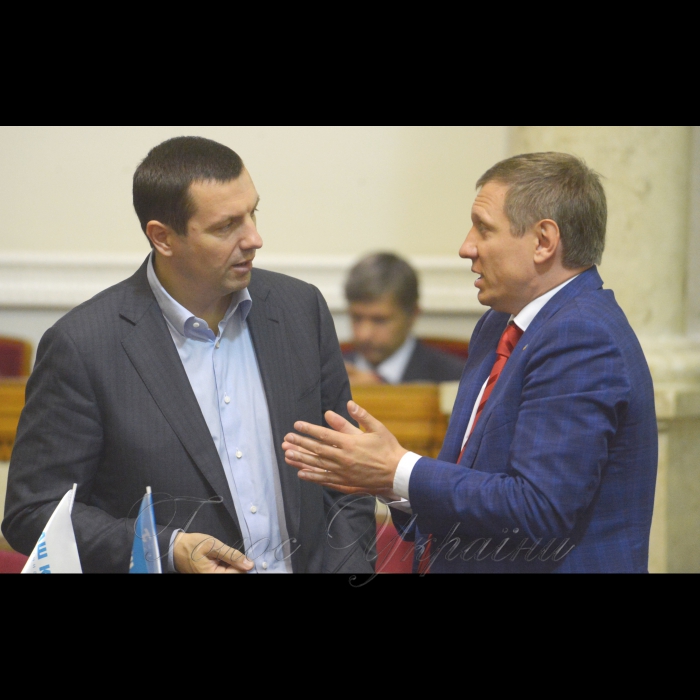 Сесія Верховної Ради України. Сергій Дунаєв ОП Сергій Шахов ВОЛЯ