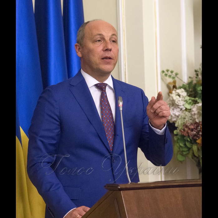 13 липня 2018 підсумкова прес-конференція Голови Верховної Ради України Андрія Парубія.
Програмою прес-конференції передбачено:
- підсумки восьмої сесії VIII скликання;
- відповіді Голови Верховної Ради України Андрія Парубія на запитання представників ЗМІ;
Співорганізатори заходу: громадська організація «Інтерньюз-Україна» у рамках Програми USAID РАДА, що виконується Фондом Східна Європа.