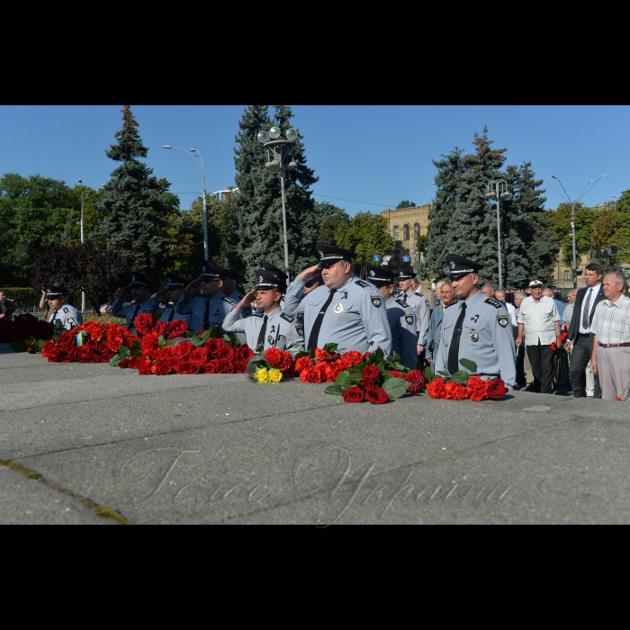 22 серпня 2018 ритуал увічнення пам’яті працівників органів внутрішніх справ та відкриття нових меморіальних плит, на яких вперше викарбувані імена загиблих поліцейських, прикордонників, гвардійців та рятувальників. Участь у акції взяв міністр внутрішніх справ України Арсен Аваков, керівництво Міністерства внутрішніх справ та Національної поліції.