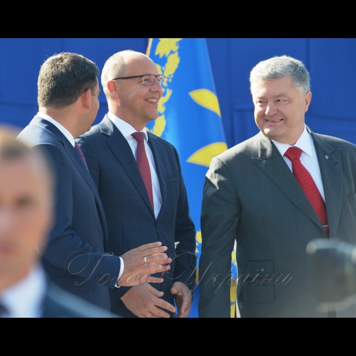 24 серпня 2018 Голова Верховної Ради України Андрій Парубій разом з Президентом України, Верховним головнокомандувачем Петром Порошенком, Прем’єр-міністром України Володимиром Гройсманом, народними депутатами, урядовцями, гостями столиці взяли участь в урочистих заходах з нагоди святкування 27-ї річниці Незалежності України.
У параді взяли участь 18 іноземних делегацій із різних країн світу, зокрема із Великої Британії, США, Канади, Литви, Естонії, Польщі, Румунії, Молдови, Грузії, Латвії, Данії, Польщі.