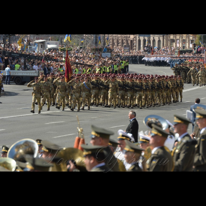 24 серпня 2018 Голова Верховної Ради України Андрій Парубій разом з Президентом України, Верховним головнокомандувачем Петром Порошенком, Прем’єр-міністром України Володимиром Гройсманом, народними депутатами, урядовцями, гостями столиці взяли участь в урочистих заходах з нагоди святкування 27-ї річниці Незалежності України.
У параді взяли участь 18 іноземних делегацій із різних країн світу, зокрема із Великої Британії, США, Канади, Литви, Естонії, Польщі, Румунії, Молдови, Грузії, Латвії, Данії, Польщі.