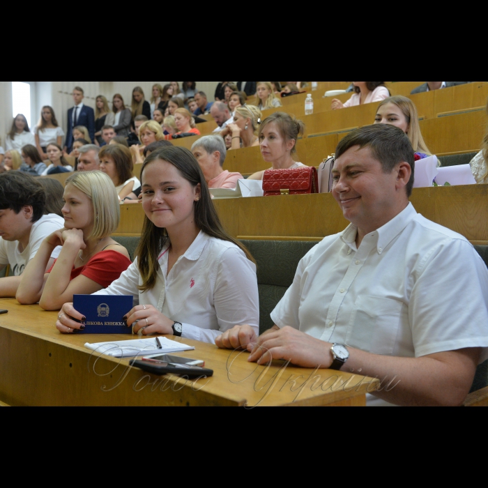 3 вересня 2018 в Інституті міжнародних відносин Київського національного університету імені Тараса Шевченка відбулася посвята у студенти. 