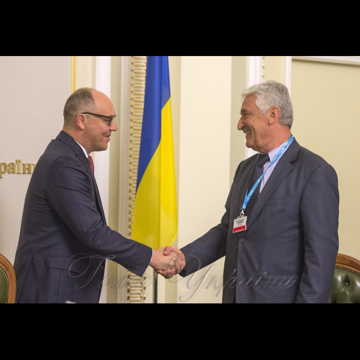 26 вересня 2018 п’ятдесят перше засідання Комітету Парламентської асамблеї Організації Чорноморського економічного співробітництва (ПАЧЕС) з економічних, торговельних, технологічних та екологічних питань.
голова Верховної Ради України Андрій Парубій та голова комітету з питань віросповідання та прав людини Красимир Велчев.