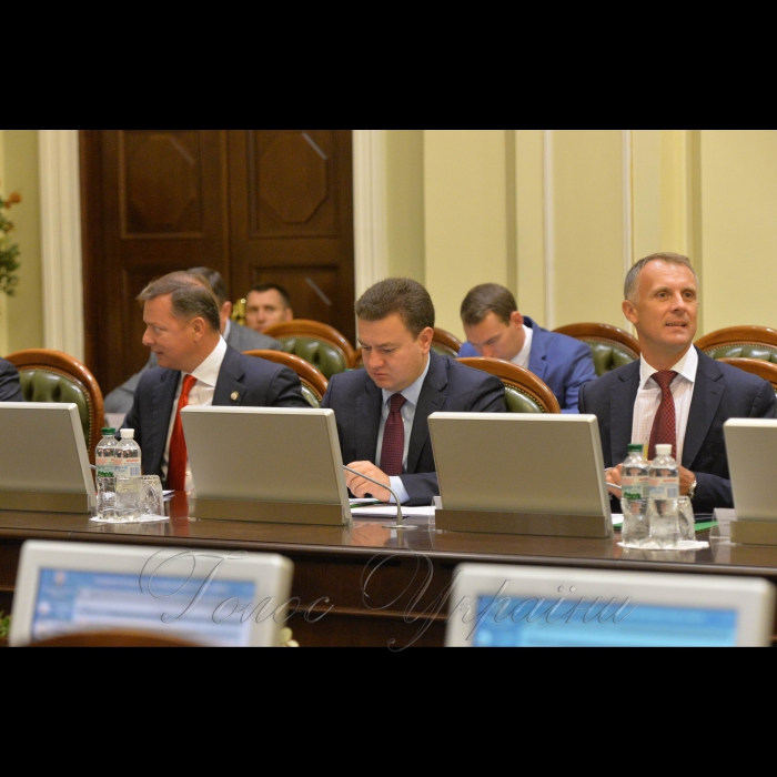 1 жовтня 2018 погоджувальна рада ВР.
Олег Ляшко - РП, Віктор Бондар – Відродження, Ярослав Москаленко - Воля Народу.