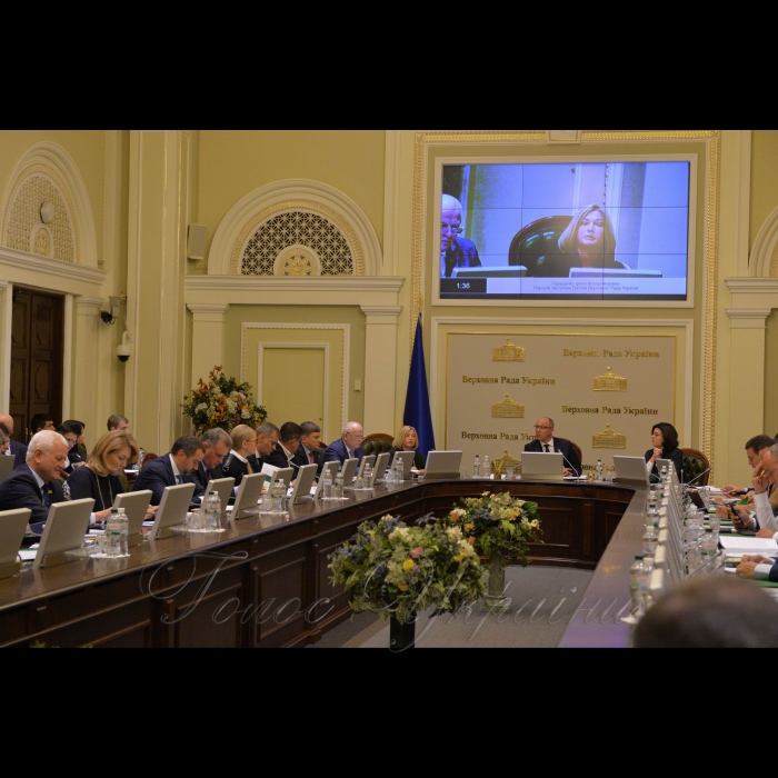 1 жовтня 2018 погоджувальна рада ВР.
