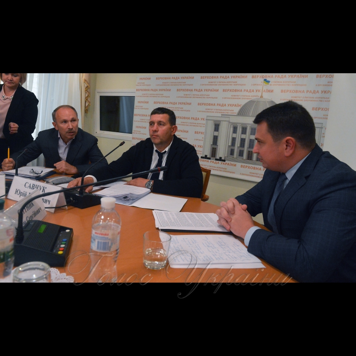 3 жовтня 2018 комітет Верховної Ради України з питань запобігання і протидії корупції провів засідання на якому заслухали звіт директора національного антикорупційного бюро України Артема Ситника.
Керівник секретаріату Юрій Сорочик перший заступник голови комітету Юрій Савчук та директор національного антикорупційного бюро України Артем Ситник.
