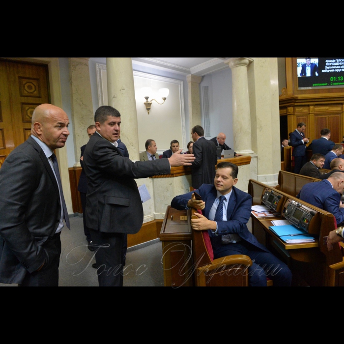 4 жовтня 2018 пленарне засідання Верховної Ради України. 
Прийнято Закон 