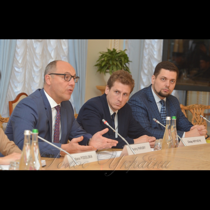 5 жовтня 2018 зустріч Голови Верховної Ради України Андрія Парубія з Екзархами Вселенського Патріарху в Україні – Архієпископом Памфільським і Західної Єпархії Української православної церкви в США Даниїлом та Єпископом Едмонтону і Захiдної Єпархії Української православної церкви в Канаді Іларіоном.