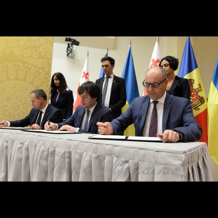 5 жовтня 2018 розпочалась робоча поїздка за участю Голови Верховної Ради України Андрія Парубія до Грузії (Тбілісі).
Церемонія підписання Статуту Міжпарламентської асамблеї Парламенту Грузії, Парламенту Республіки Молдова та Верховної Ради України.