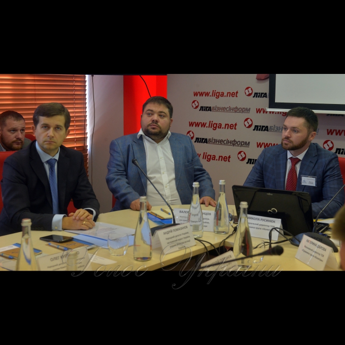 8 жовтня 2018 круглий стіл на тему: 