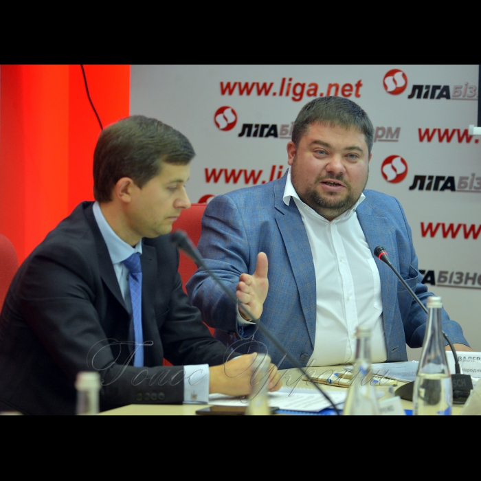 8 жовтня 2018 круглий стіл на тему: 