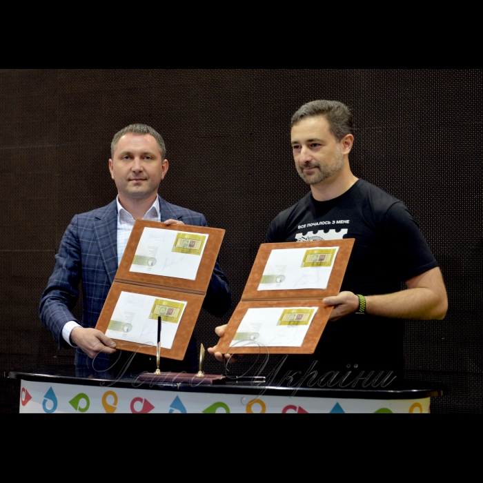 9 жовтня 2018 XVI Національна філателістична виставка 