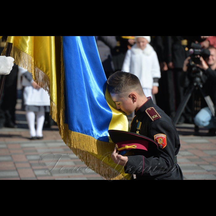 12 жовтня 2018 урочистості присвячені 10 - річному ювілею урочистої церемонії вручення погонів учням кадетських класів. 
Урочиста церемонія вручення погонів учням кадетських класів ліцею – інтернату №23 «Кадетський корпус» - Площа Конституції, м. Київ. 