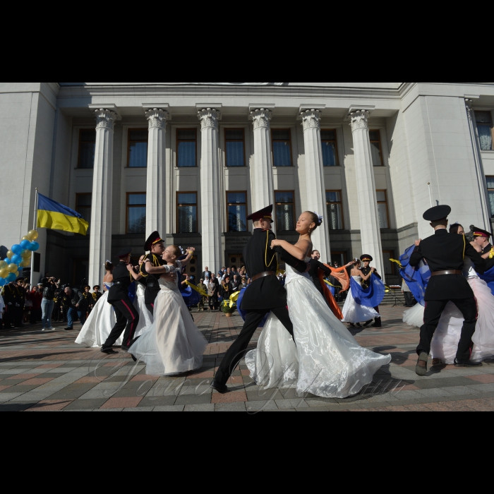 12 жовтня 2018 урочистості присвячені 10 - річному ювілею урочистої церемонії вручення погонів учням кадетських класів. 
Урочиста церемонія вручення погонів учням кадетських класів ліцею – інтернату №23 «Кадетський корпус» - Площа Конституції, м. Київ. 