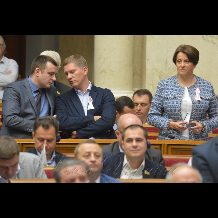18 жовтня 2018 пленарне засідання Верховної Ради України.

