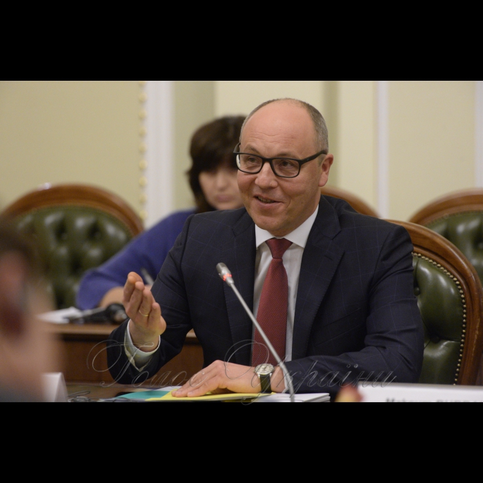 1 листопада 2018 зустріч Голови Верховної Ради України Андрія Парубія та Голів депутатських фракцій Верховної Ради України з Федеральним канцлером Федеративної Республіки Німеччини Ангелою Меркель.