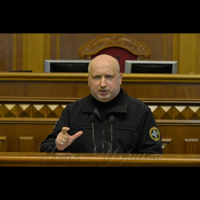 26 листопада 2018 позачергове засідання Верховної Ради України щодо введення воєнного стану. Вечірне засідання.
А. Парубій повідомив, що в позачерговому пленарному засіданні бере участь Президент України Петро Порошенко.
Прийнято Закон 