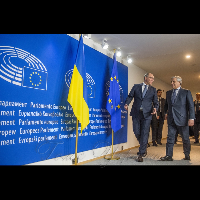 27 листопада 2018 робочий візит Голови Верховної Ради України Андрія Парубія до інституцій Європейського Союзу, НАТО та Королівства Бельгія.
Зустріч Голови Верховної Ради України А.Парубія з Президентом Європейського Парламенту Антоніо Таяні.
