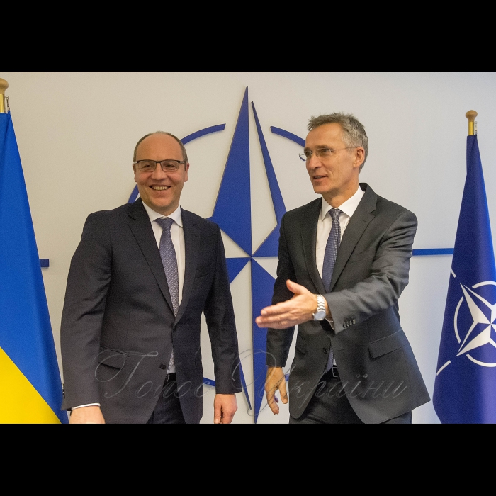 27 листопада 2018 робочий візит Голови Верховної Ради України Андрія Парубія до інституцій Європейського Союзу, НАТО та Королівства Бельгія.
Зустріч Голови Верховної Ради України Андрія Парубія з Генеральним Секретарем НАТО Єнсом Столтенбергом.